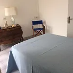Apartment Living *