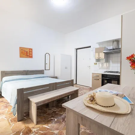 Apartament Living